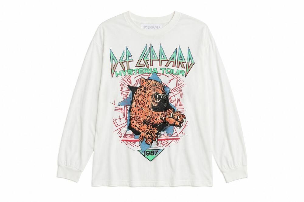 Daydreamer Medium Def Leppard Hysteria Oversized Graphic Tee White